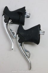 Campagnolo Record 9-Speed Ergo Shifters / Brifters: Triple, MINT