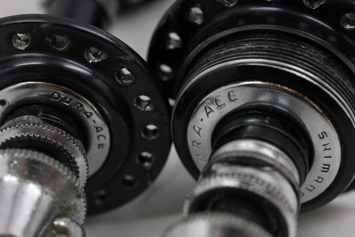 Shimano Dura Ace HS-731 / HS-831 Hubset: 36H x 120mm - Low Flange - 1st Gen Black 1970's  - QR Skewers (Near Mint)