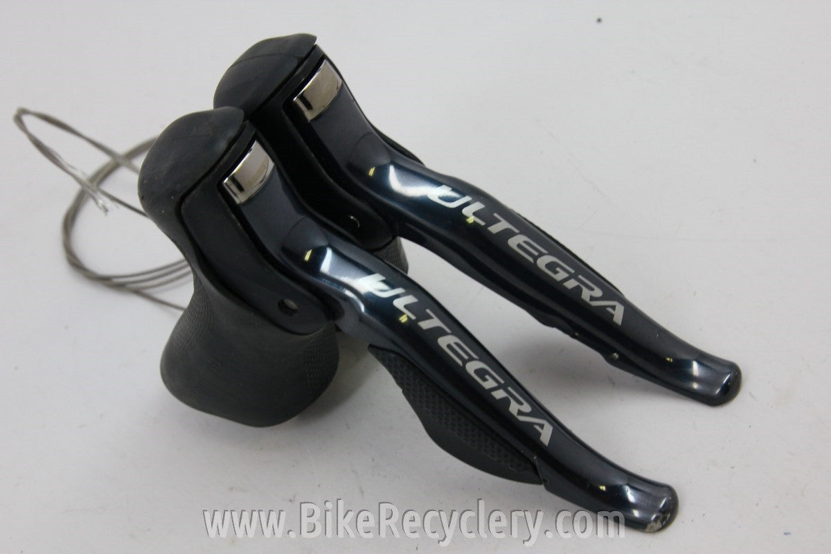 Shimano Ultegra Di2 6770 Mini Group: Derailleurs Shifters, No Wires/Battery