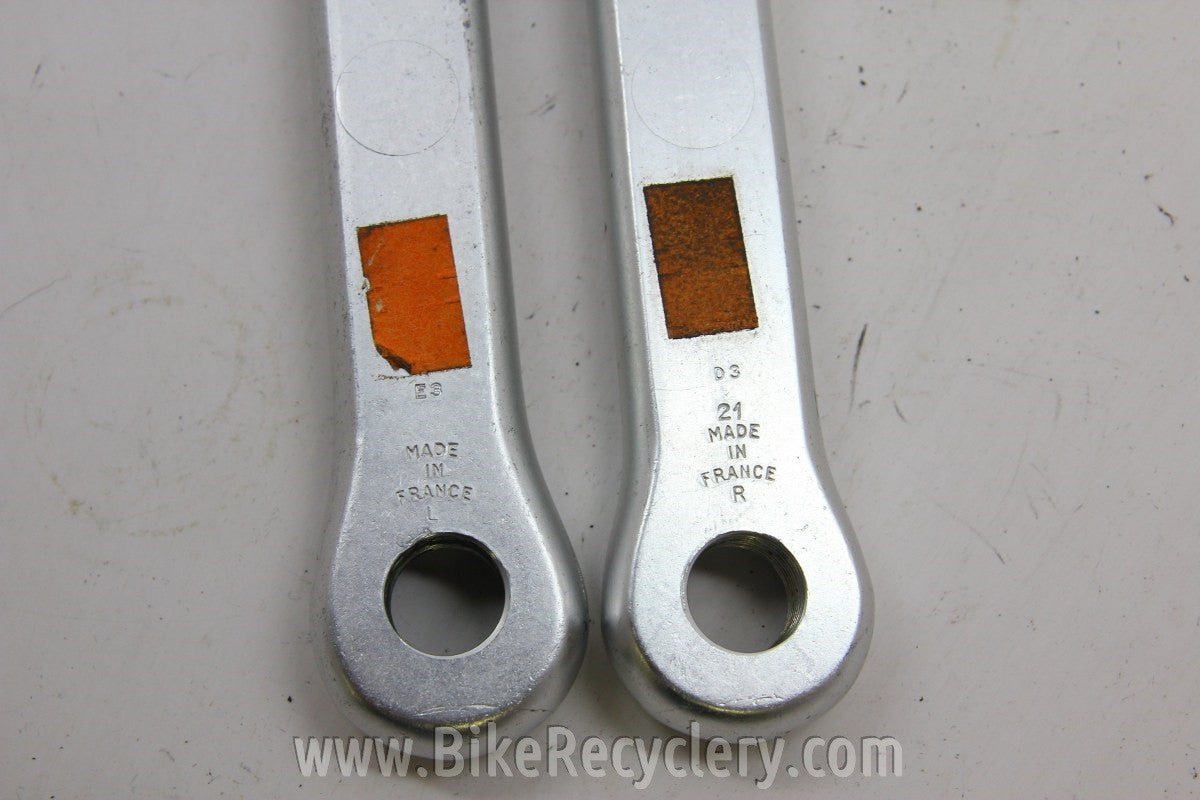 Stronglight Crank Arms: Alloy,  167.5mm Arms, 122mm BCD, Dust Caps, 381g