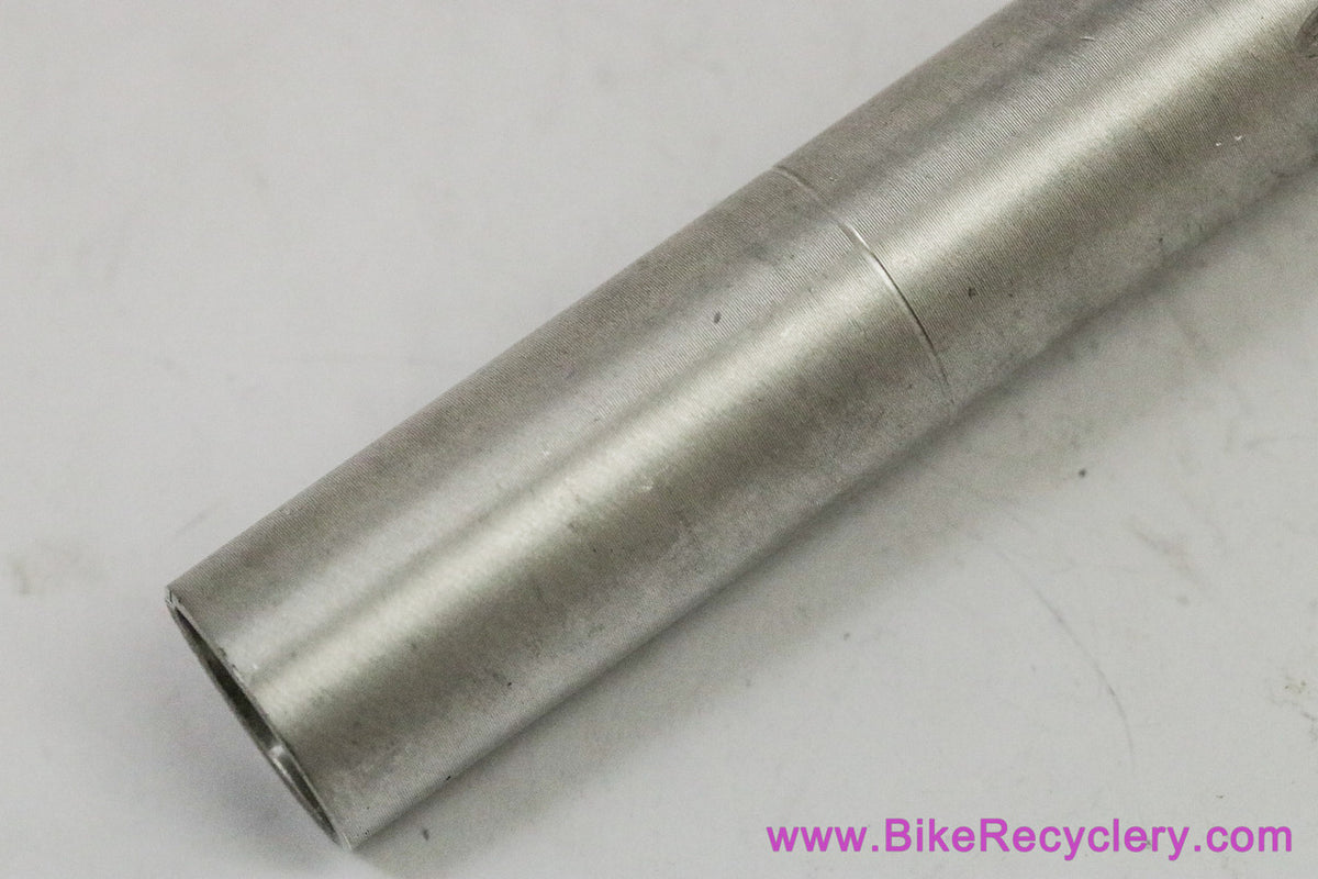 NOS Zeus Fluted Seatpost: 26.6mm - Two Bolt - Alloy Clamp (shop wear)