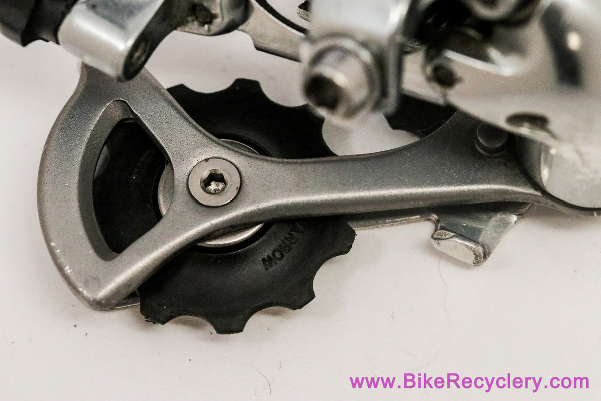 Shimano 105 RD-5600 Rear Derailleur: 10 Speed - Short Cage - Silver (Low Miles + Road Rash)
