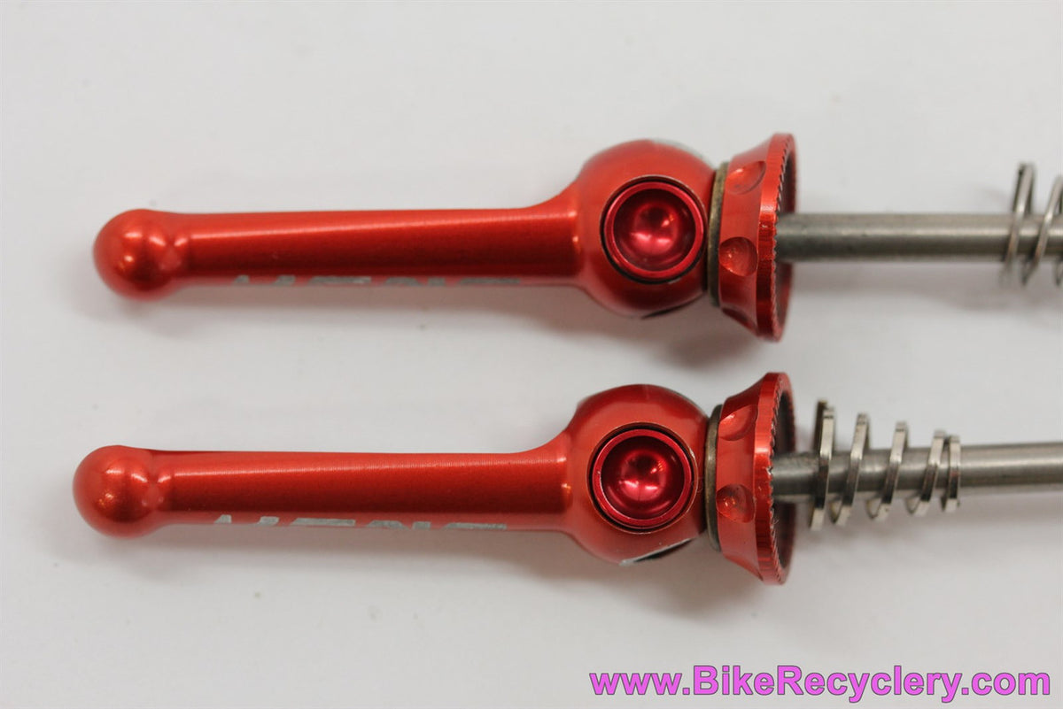 KCNC Z6 Titanium QR Skewers: Red Ano - 130mm Road - 45g (Near Mint Pair)