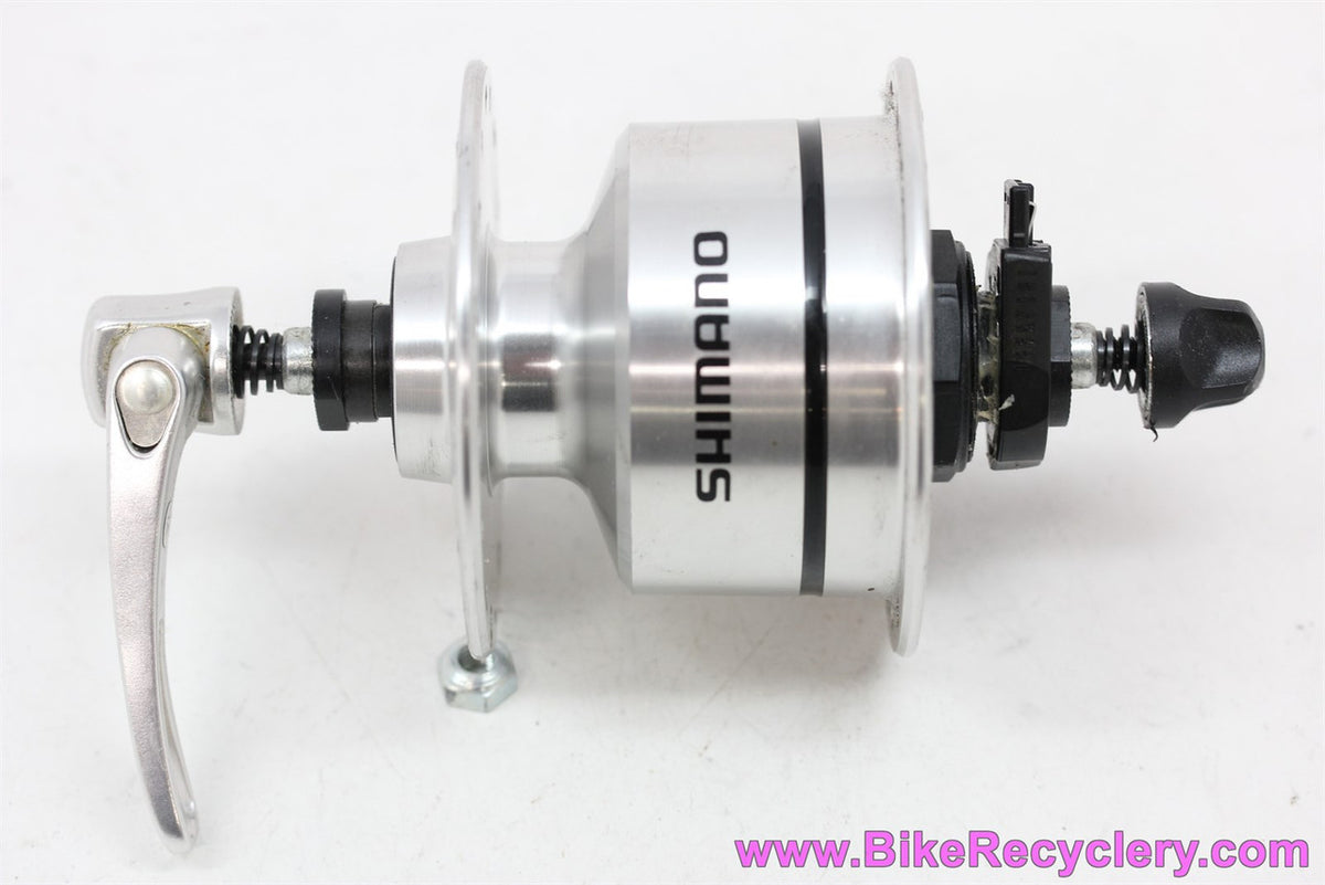 Shimano Nexus DH-3N72 Dynamo Front Hub: 32H - Silver (new take-off)