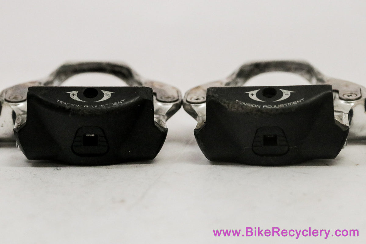 Shimano Ultegra PD-6620 SPD-SL Road Pedals: Silver (Perfect Bearings)