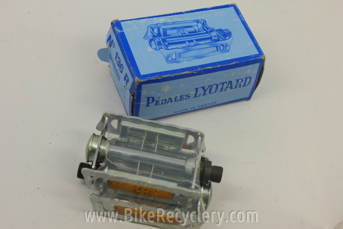 NOS/NIB Lyotard 136R Commuter Platform Pedals: 1970's-1980's ENGLISH Threads