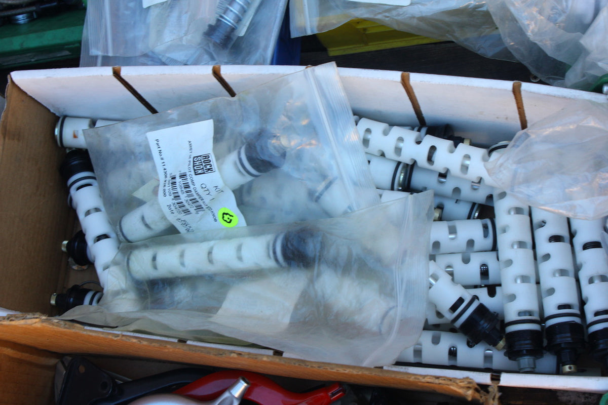 HUGE LOT Manitou & Rockshox Parts! Judy-SID-Ruby-Psylo-Duke-Tora-Lyric-Boxxer (Pickup in PDX ONLY)