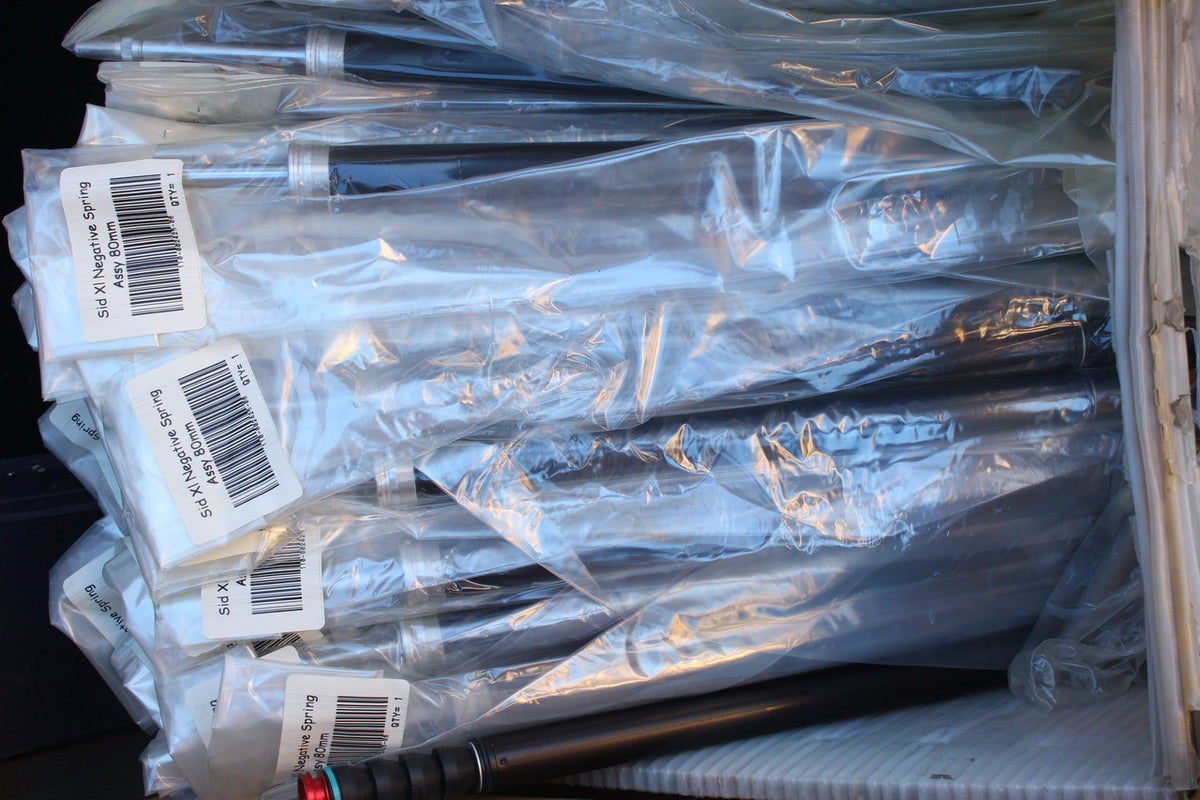 HUGE LOT Manitou & Rockshox Parts! Judy-SID-Ruby-Psylo-Duke-Tora-Lyric-Boxxer (Pickup in PDX ONLY)