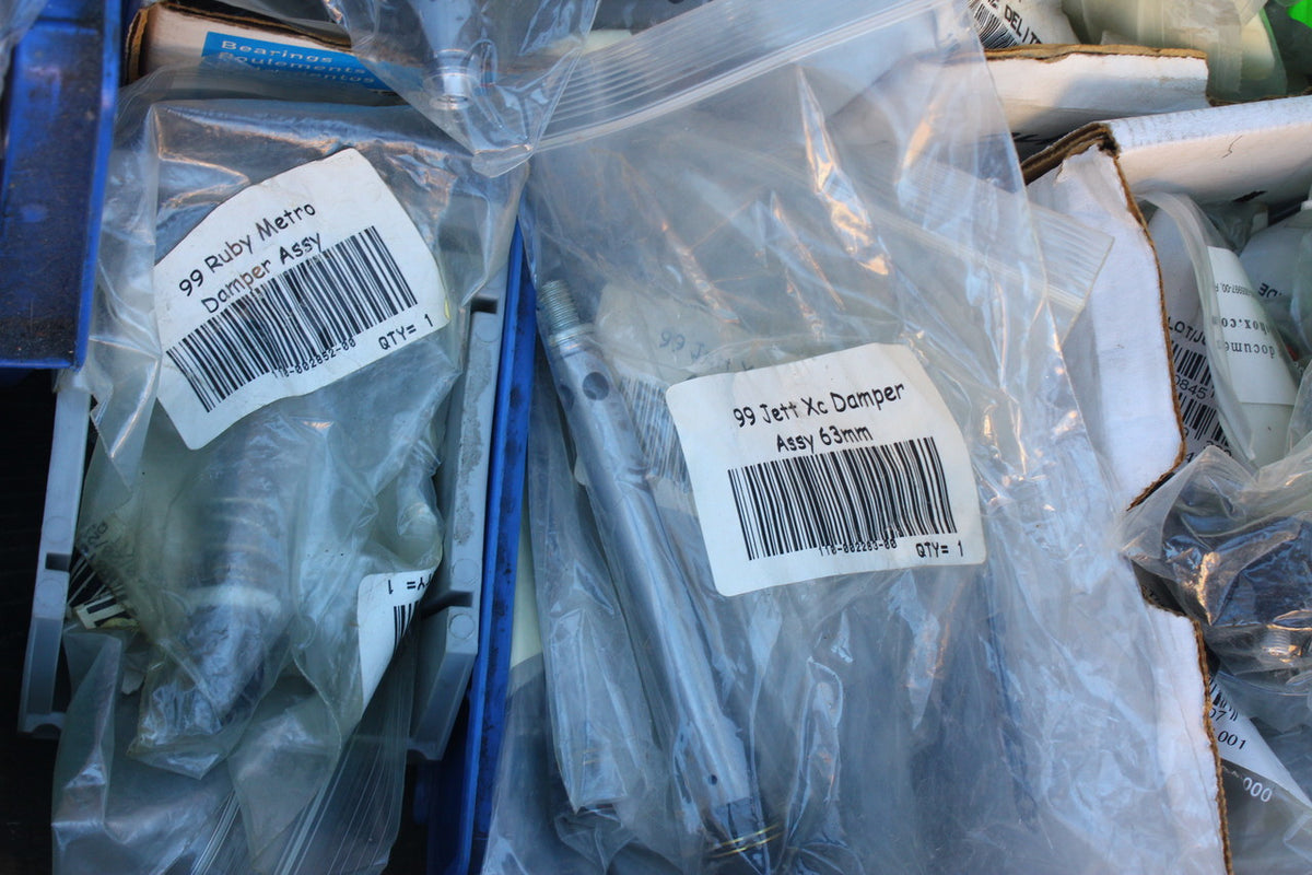 HUGE LOT Manitou & Rockshox Parts! Judy-SID-Ruby-Psylo-Duke-Tora-Lyric-Boxxer (Pickup in PDX ONLY)
