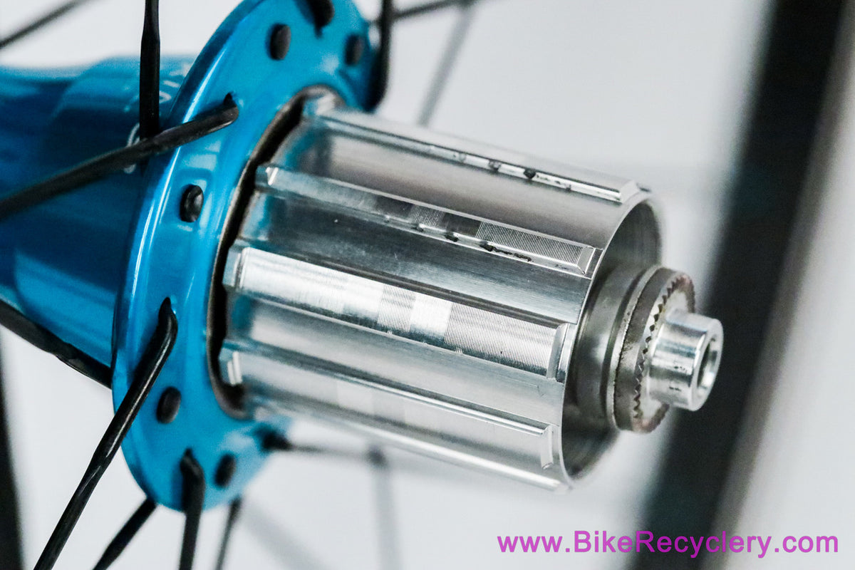 Chris King R45 Turquoise / HED Belgium C2 Wheelset: 28H - Shimano HG 11s - Sugar Wheel Works (Mint, Low Miles)