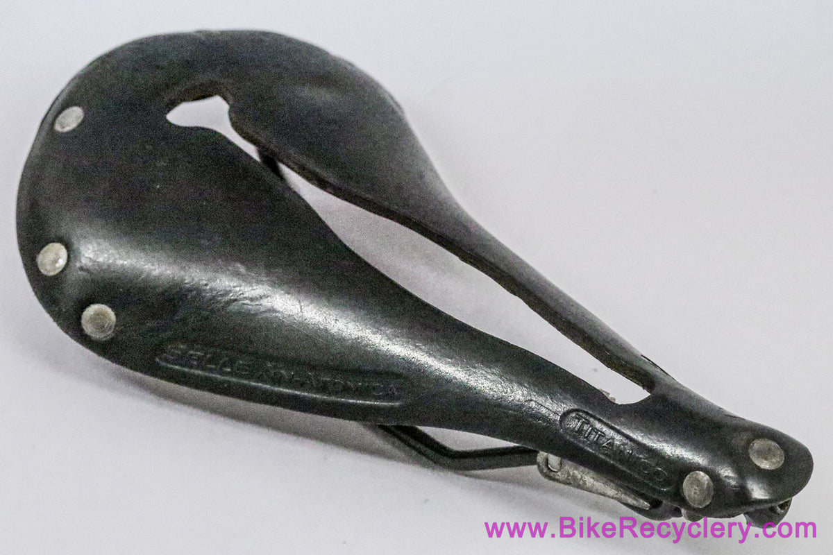 Selle Anatomica Titanico Leather Saddle: Black (Tension Bolt Issue, for parts Or Repair)