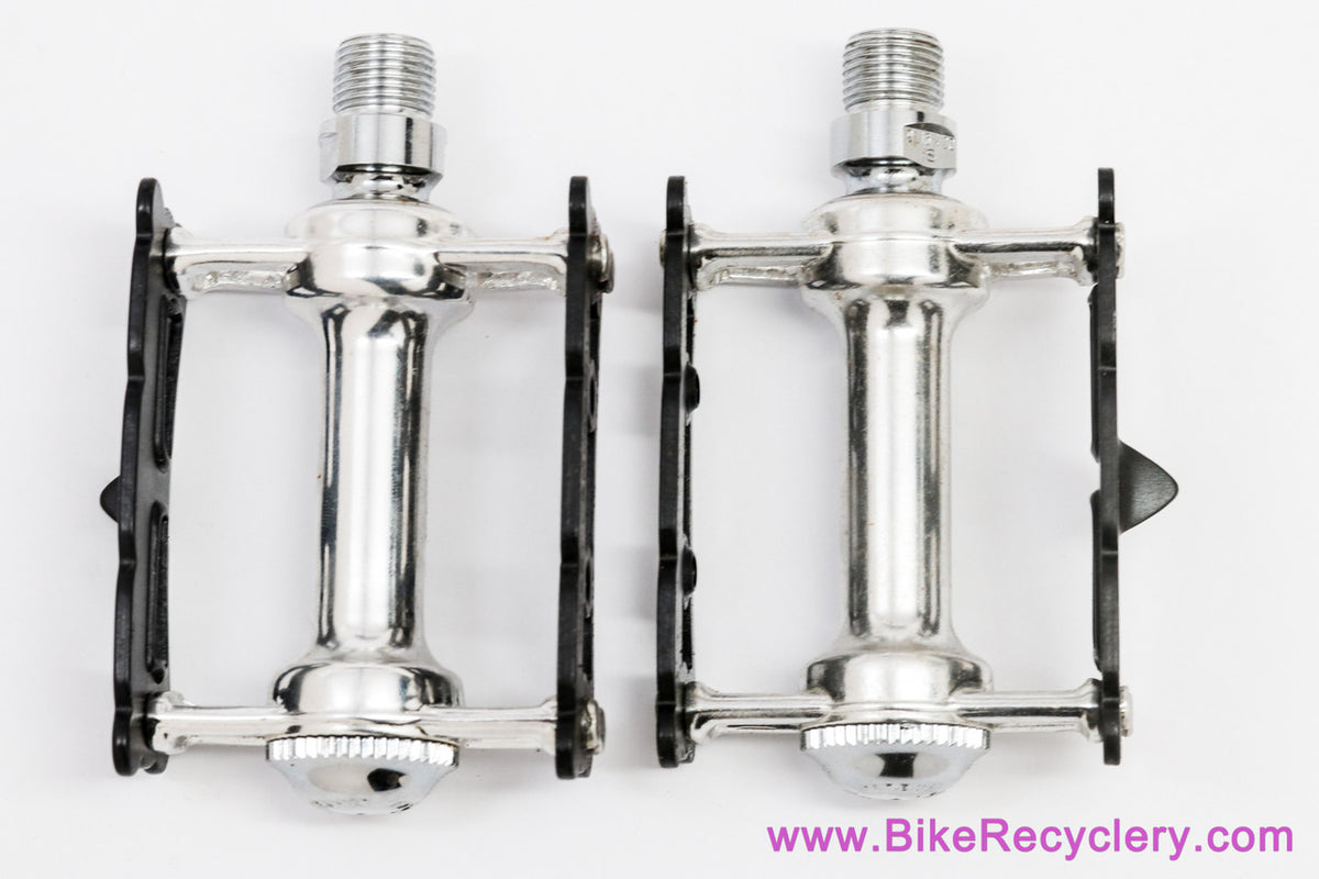 NIB/NOS Campagnolo Record Superleggeri #1038/A Pista Pedals: Black - Toe Clip Bolts - Track