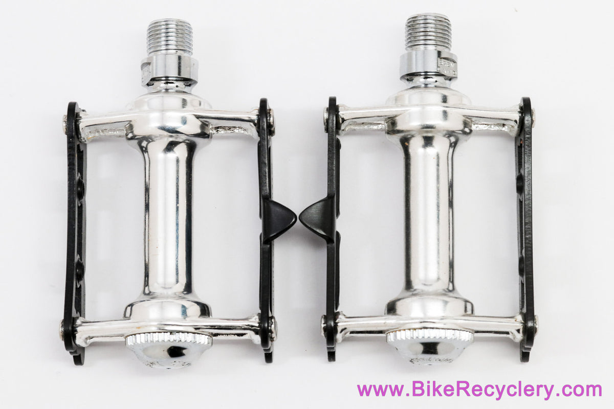 NIB/NOS Campagnolo Record Superleggeri #1038/A Pista Pedals: Black - Toe Clip Bolts - Track
