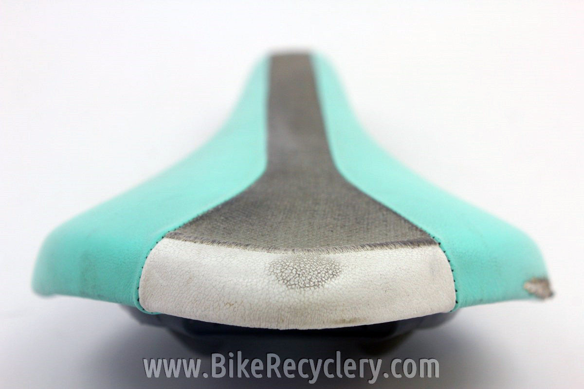 Bianchi Celeste Fizik Arione Saddle: Titanio Ti