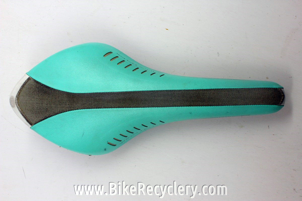 Bianchi Celeste Fizik Arione Saddle: Titanio Ti