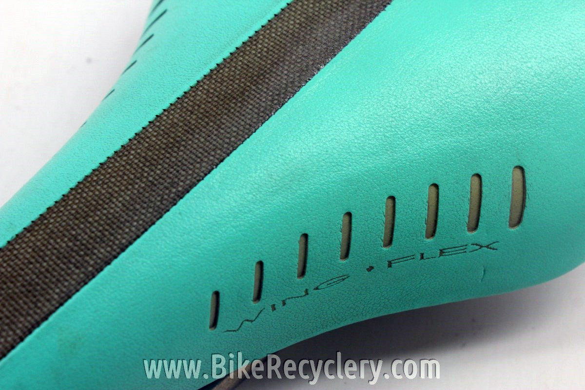 Bianchi Celeste Fizik Arione Saddle: Titanio Ti