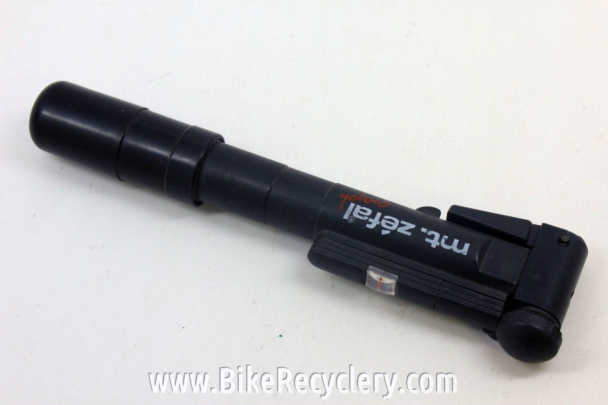 Mt. Zefal Graph Mini Pump with Pressure Gauge