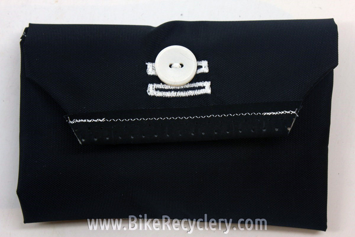 Jet Roll Supersonic Tool Roll: Strap, Button Closure, Strap Loop