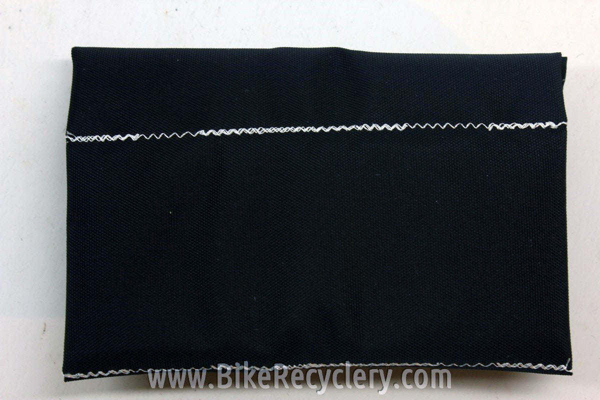 Jet Roll Supersonic Tool Roll: Strap, Button Closure, Strap Loop