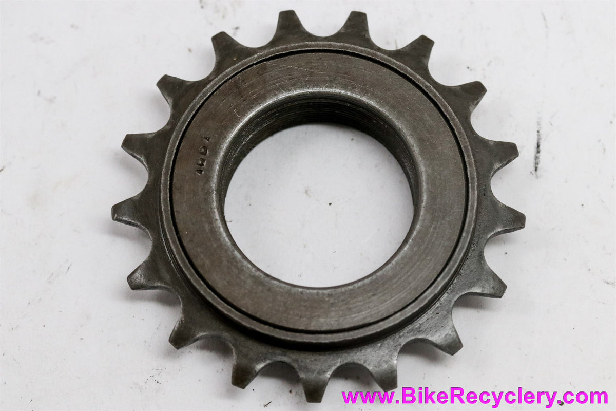 Regina Extra Single Speed Freewheel: 17t x 1/8" (Barely Ridden Near Mint+)