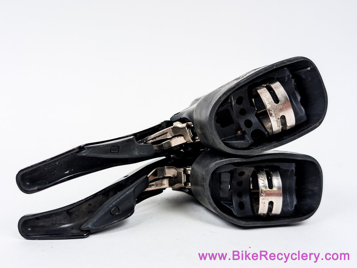 Shimano 105 ST-5700 10-Speed STI Shifters: 2x10s - Black