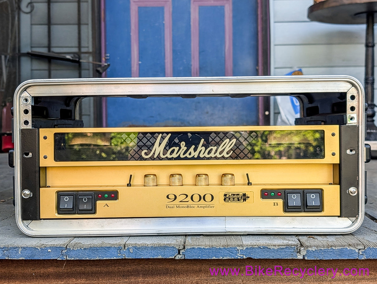 Marshall 9200 Dual Monobloc Tube Power Amp + SKB Rack Case: 100/100W (Mint Cosmetic, Bad Tubes)