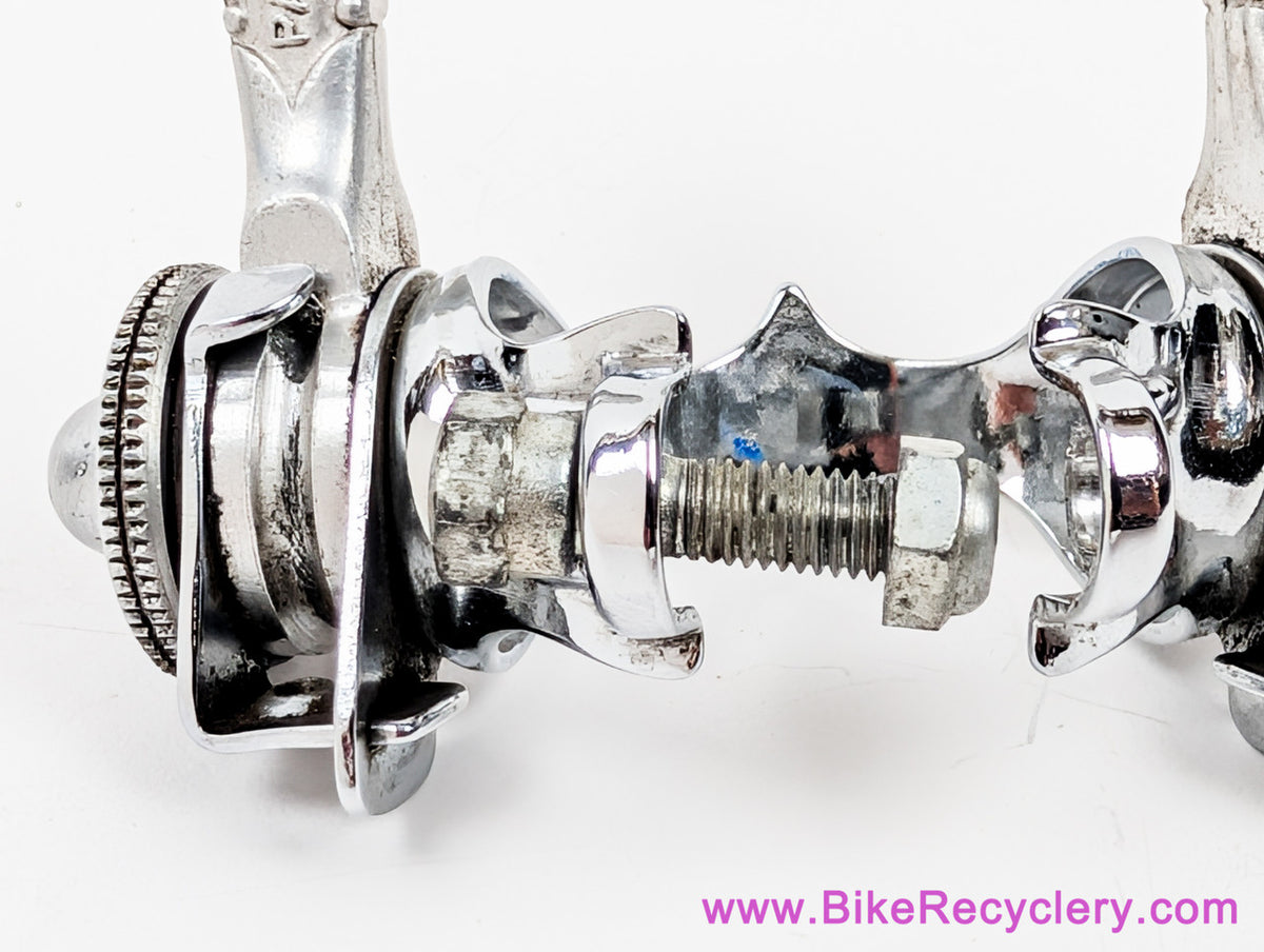 Campagnolo Nuovo Gran Sport Downtube Shifters: #1014/1 - 1974-1983 - Twin Downtube Clamp - Knurled Nuts (Near Mint+)