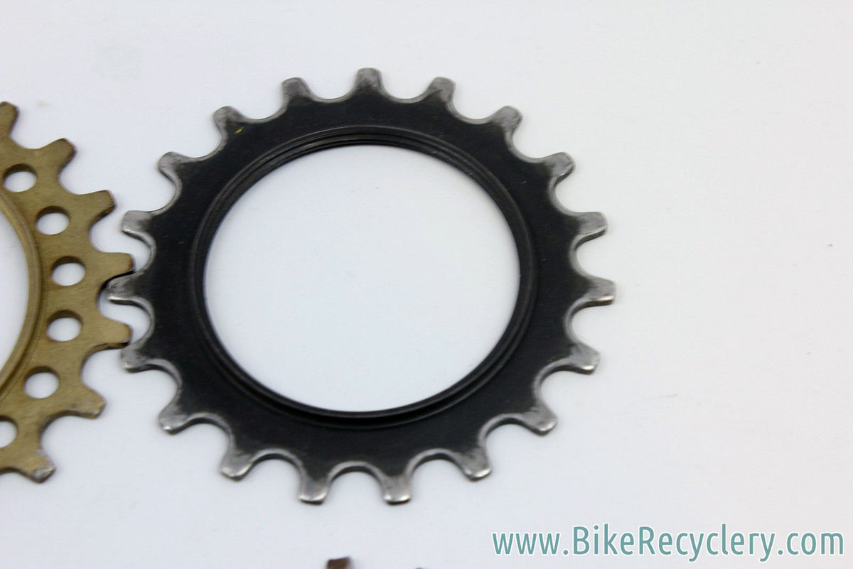 Steampunk Art Gear / Cog Lot: 12 Freewheel Bicycle Cogs, Gold & Black, Drilled, Slotted, Cutouts, Fancy