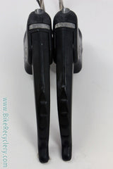Universal LR1 Aer Brake Levers: Non-Aero, Black Plastic