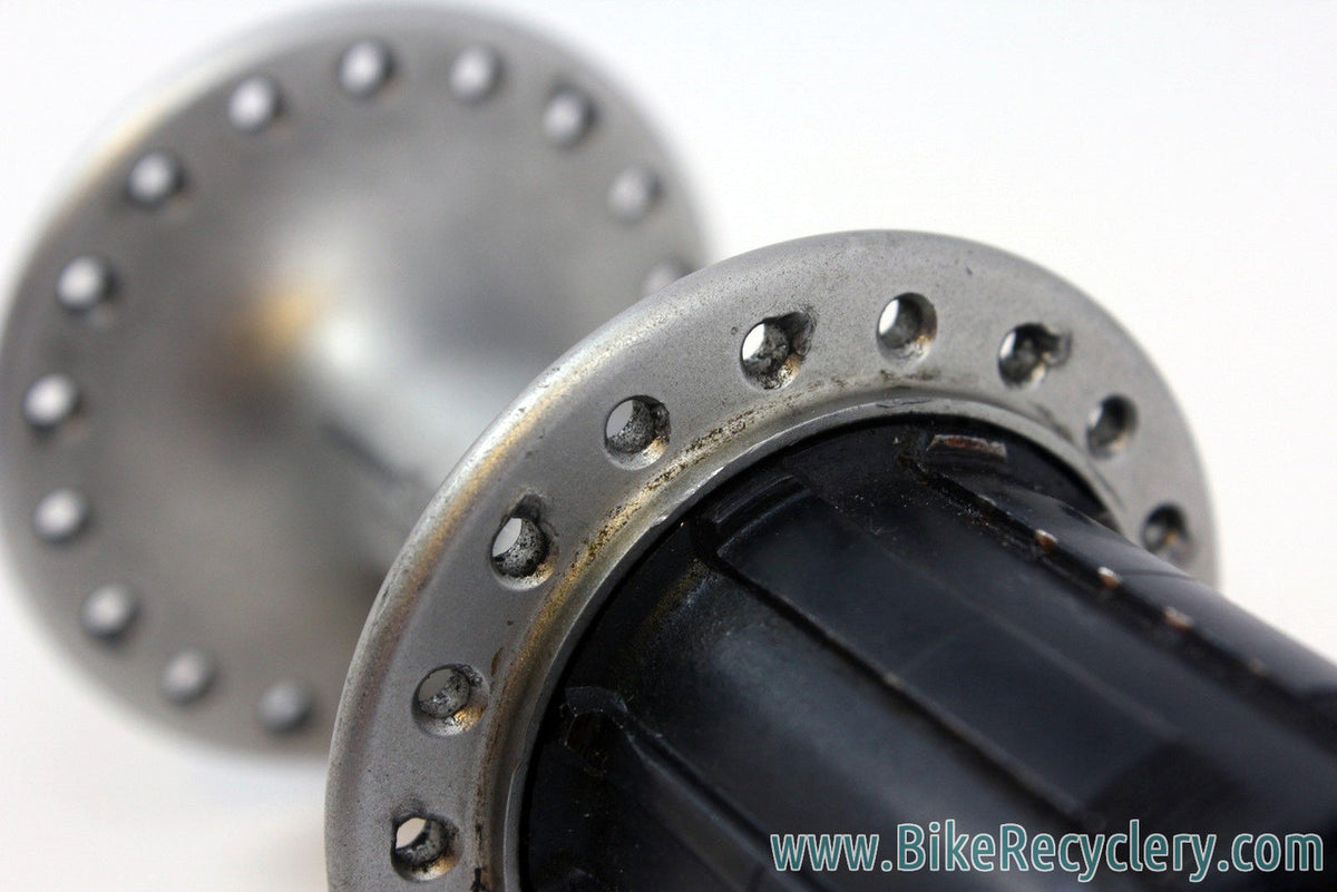 Vintage Shimano 105 FH-1056 Rear Hub: 8 Speed Uniglide / Hyperglide, 130mm, 36H, EXC+
