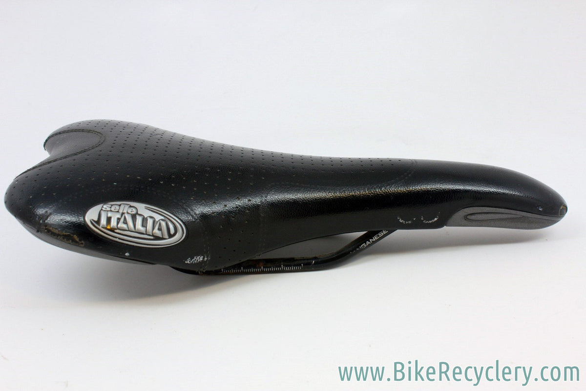 Selle Italia Road Bike Saddle: Black Perforated