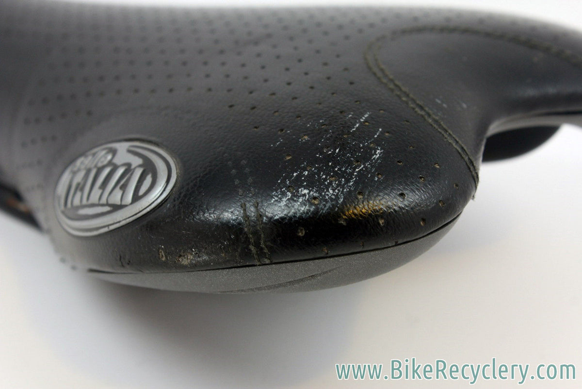 Selle Italia Road Bike Saddle: Black Perforated