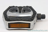 Commuter Platform Pedals: Rubber Grips, Reflectors, Wide, New