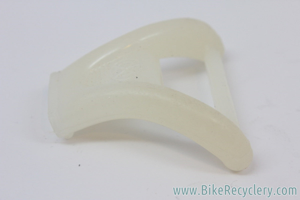 NOS TA Specialties REF 208: Replacement Plastic Clip for Water Bottle Cage