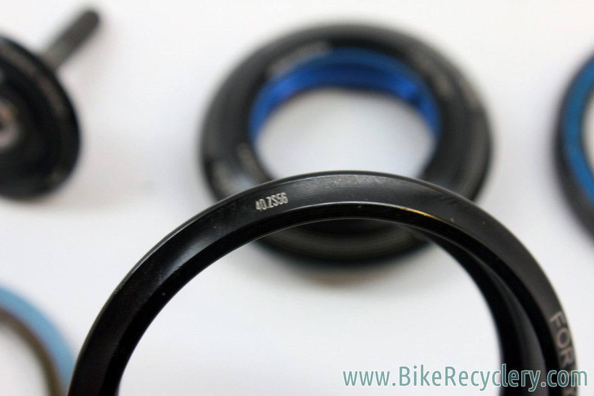 Cane Creek 40-Series Tapered Headset: 1 1/8" to 1.5", ZS44/56 (New Take-Off)