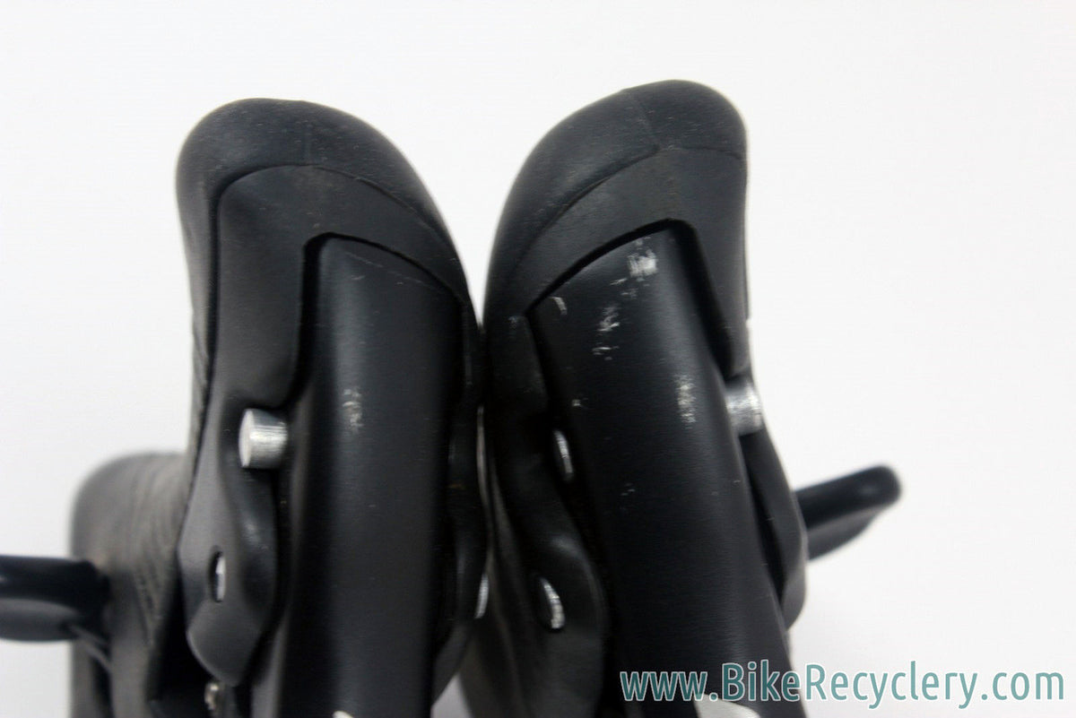 Campagnolo Veloce 10 Speed Ergo Shifters: Ultra Shift, Black, EXC+