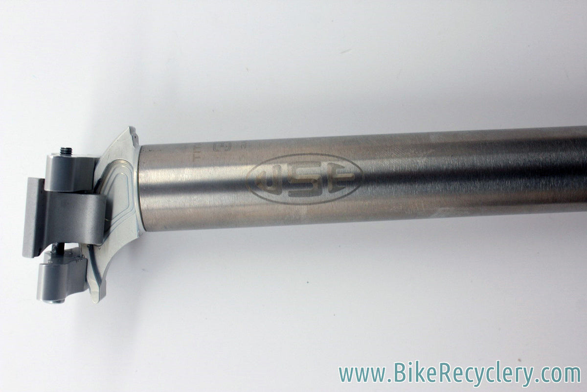 Vintage U.S.E. Alien Cyclops Titanium Seatpost: 27.2mm x 350mm, Near Mint