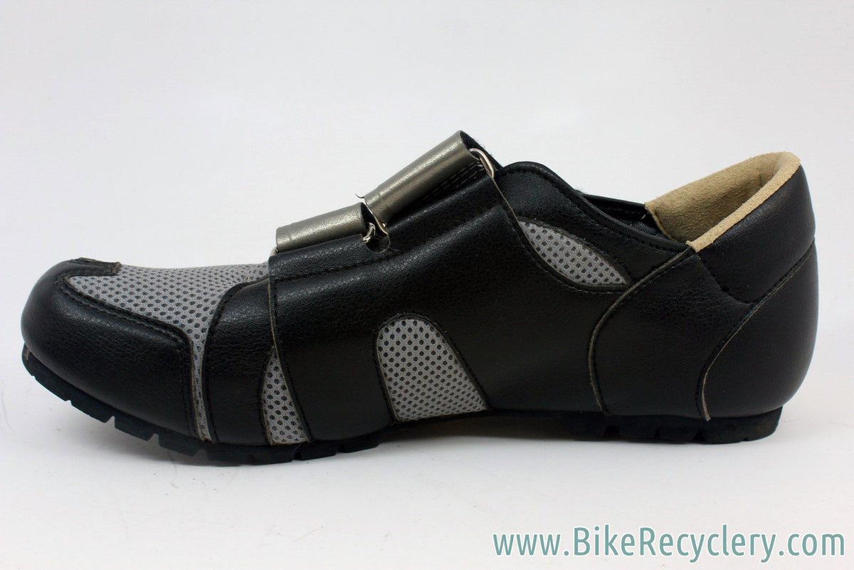 D2 Kong Mountain Bike Shoes: $1000 MSRP! Vibram Soles, Size ~44D