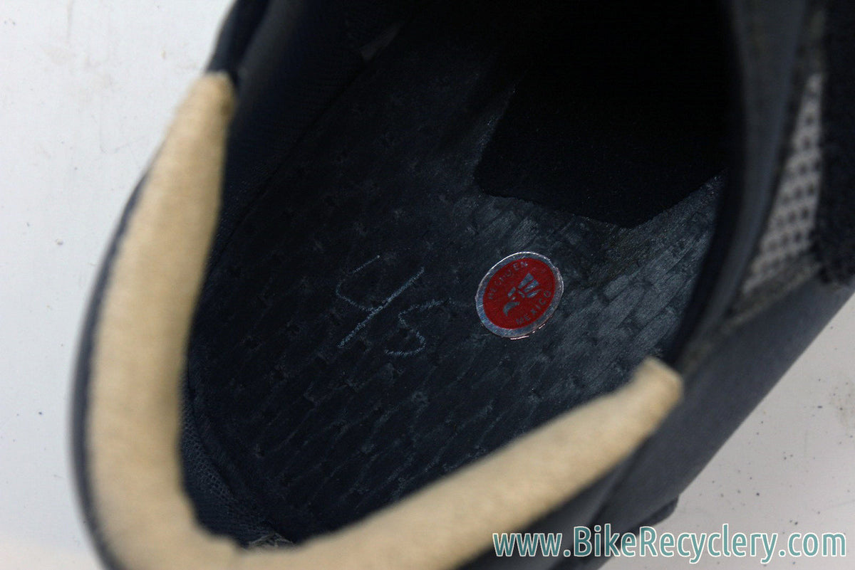 D2 Kong Mountain Bike Shoes: $1000 MSRP! Vibram Soles, Size ~44D