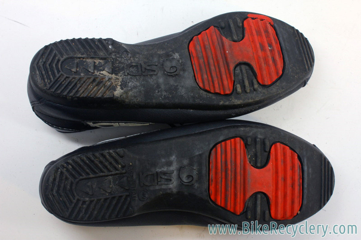 Sidi Touring / Track Platform Shoes: Leather, Lace Up, For Toe Clips, Size 40 EU / 9 US Womens