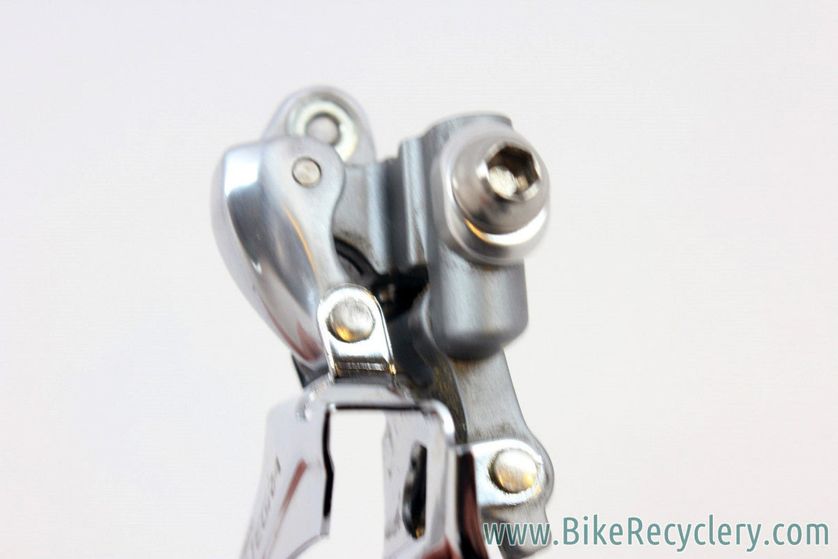 Shimano Ultegra FD-6700 Front Derailleur: 10 Speed, Braze On MINT