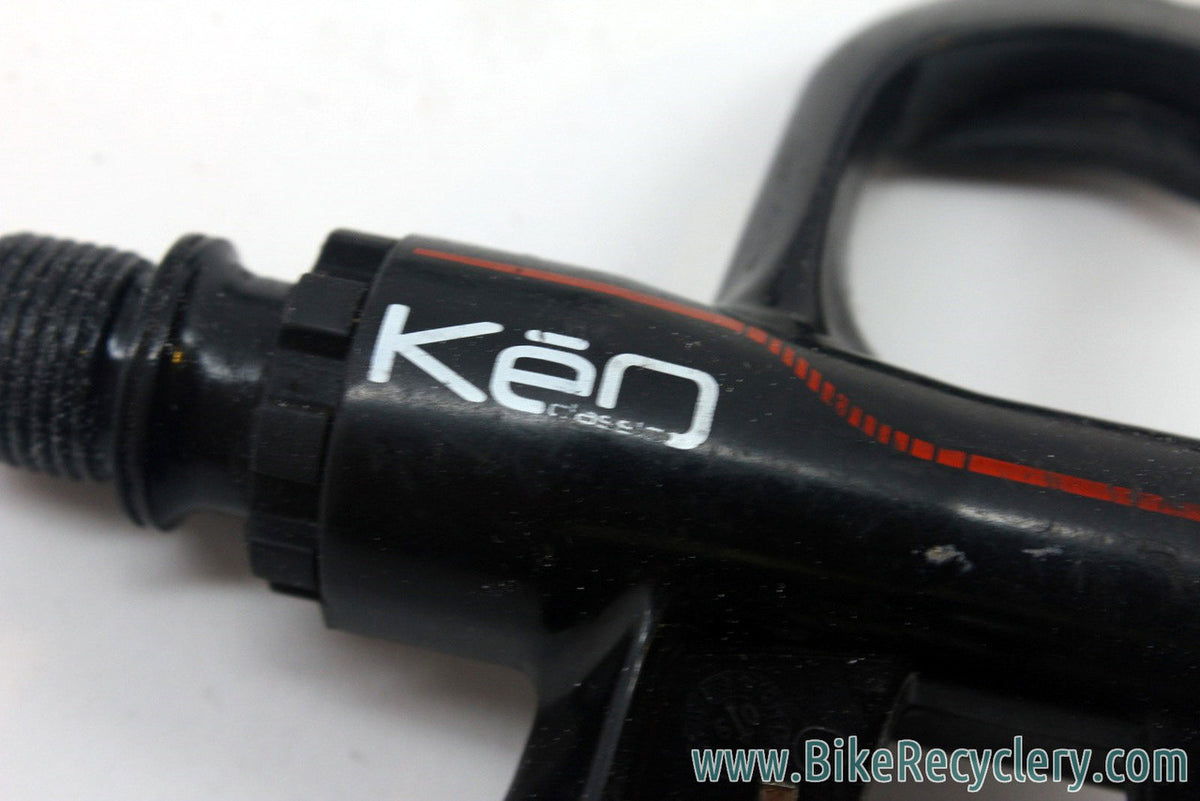 Look Keo Classic Clipless Pedals: Road, Black
