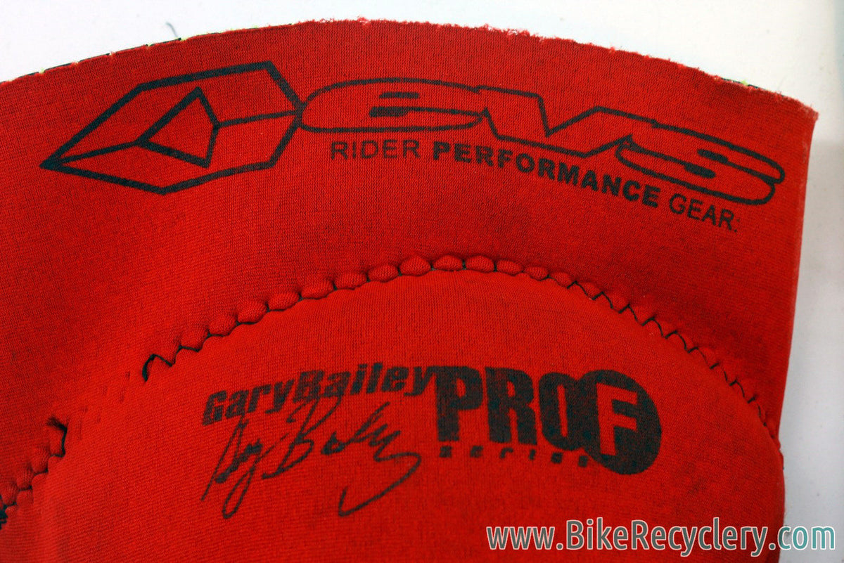 Vintage 1990's DH Mountain Bike Knee Pads: EVS Pro-F Gary Bailey Series