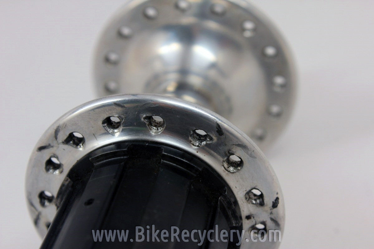 Campagnolo Record 8 Speed Rear Hub: 130mm x 32H (Mint)