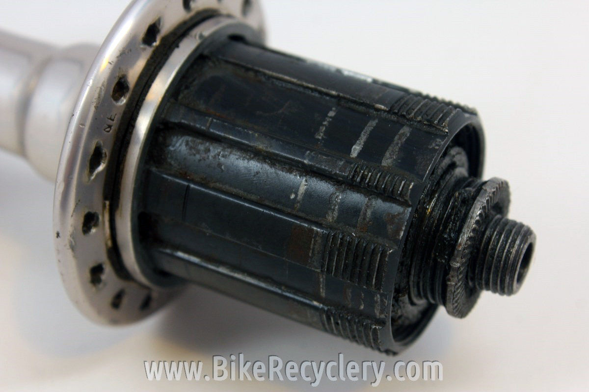 Shimano XTR FH-M900 Rear Hub: 32H, 8/9 Speed