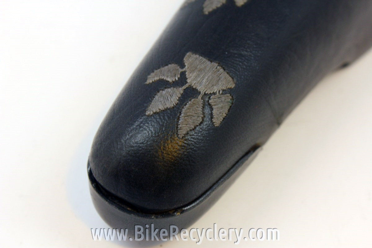 Vintage Bontrager San Marco Saddle: Embroidered Paws, Black Leather, 1990's