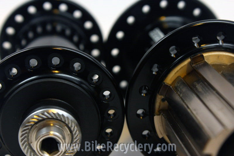 NEW Campagnolo Record 9/10/11 Speed Hubset & Skewers: Black, 36H HB7-RE2