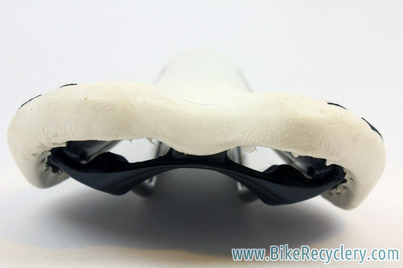 Ritchey WCS Saddle: Streem? Prototype/Sample, White, Ti Rails MINT-Take Off