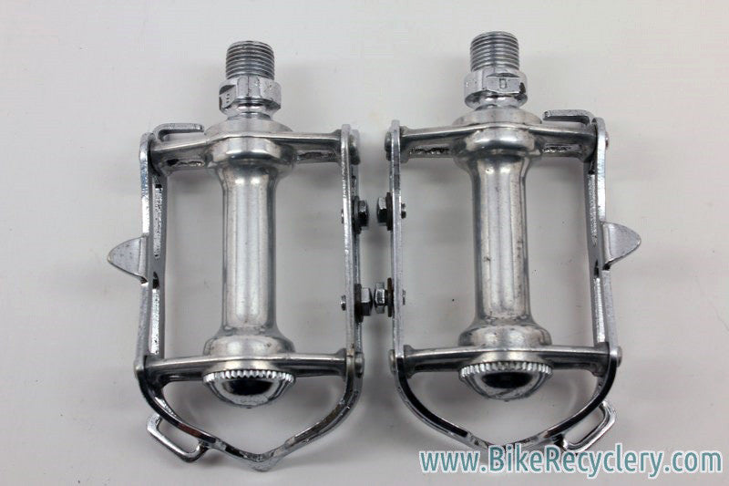 Early 1960's Campagnolo Record Pedals w/ Strap Loop: #1037, Near MINT