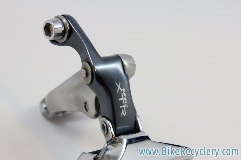 Retro Shimano XTR FD-M900 Front Derailleur: 31.8mm, Bottom Pull Near Mint